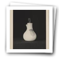 Fotografia de um Kitasato de porcelana