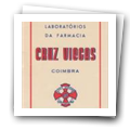 Brochura de produtos especializados dos Laboratórios da Farmácia Cruz Viegas, sob a direção de José da Cruz dos Santos Viegas